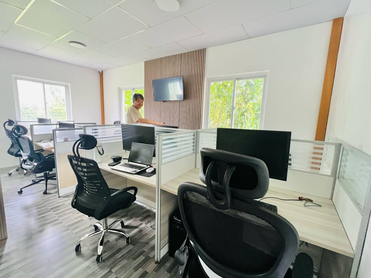 Modern Business Process Outsourcing office environment